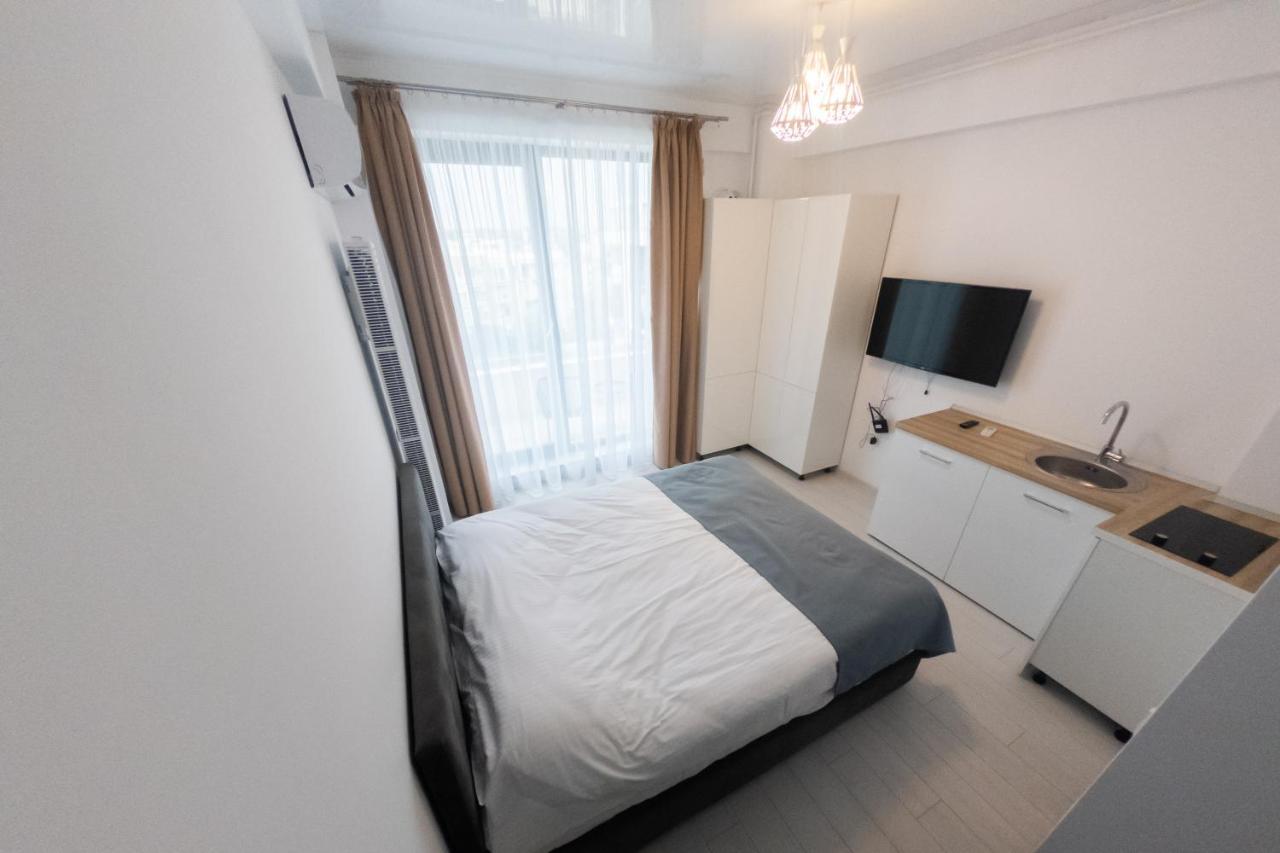 Aparthotel Building Stefan